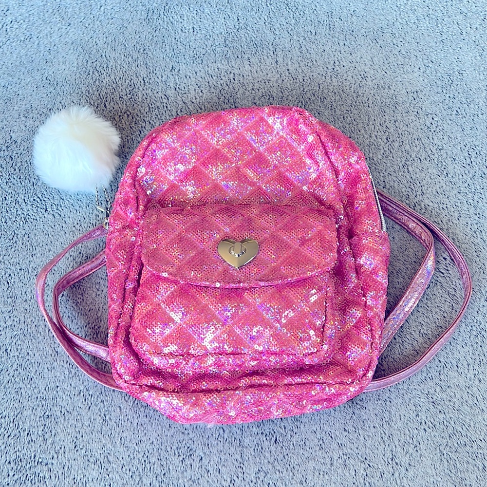 Girl’s mini backpack